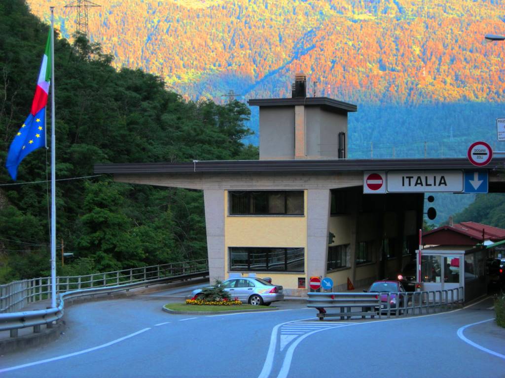 Operazioni transfrontaliere (Esterometro), termini e modalità